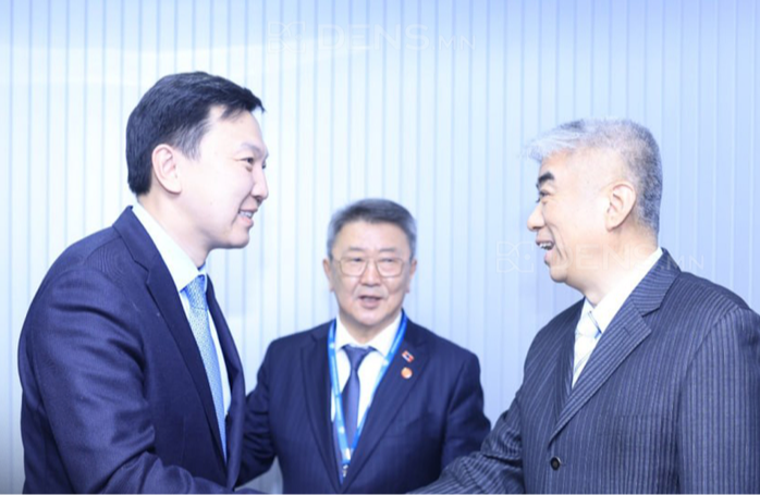 УИХ-ын дарга Н.Учралыг Бээжин хотод угтан авав